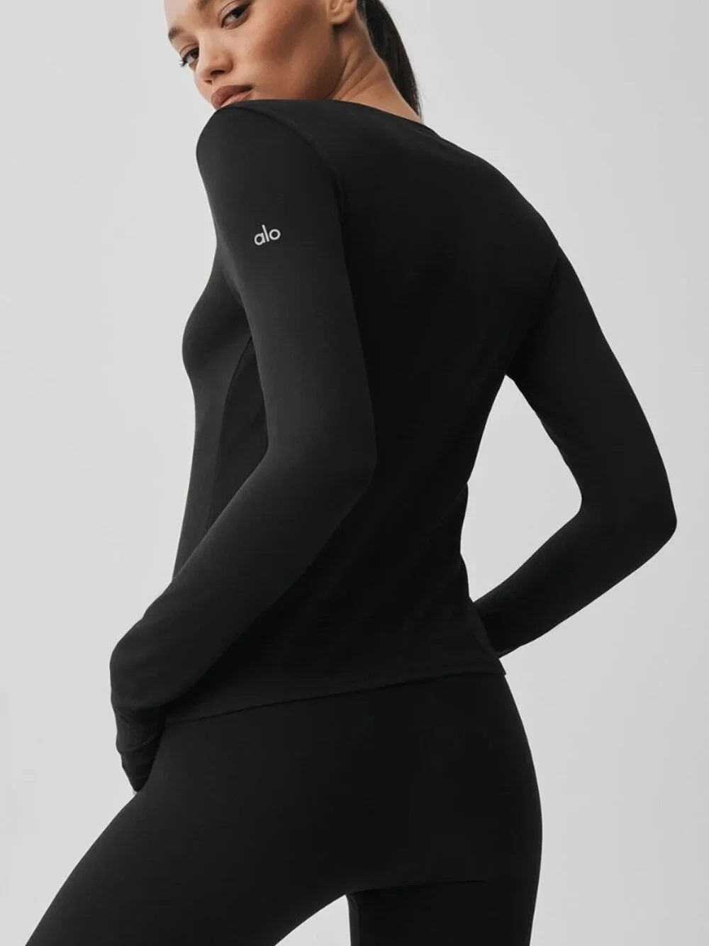 Alo Finesse Long Sleeve Black - XS